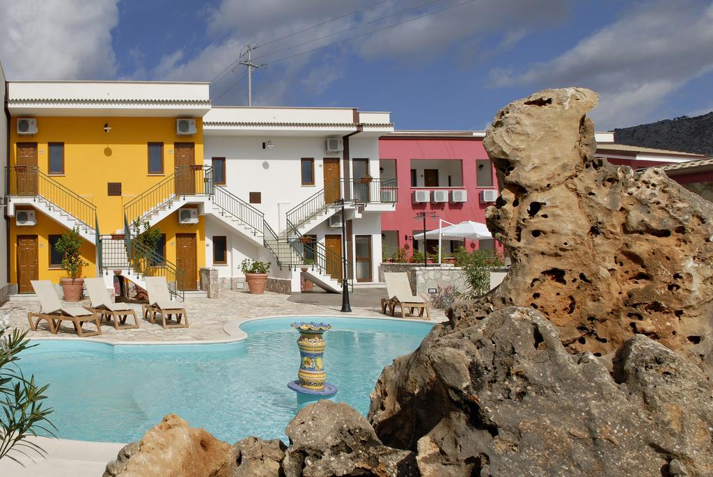 Hotel Ciuri Di Badia Buseto Palizzolo Exterior foto
